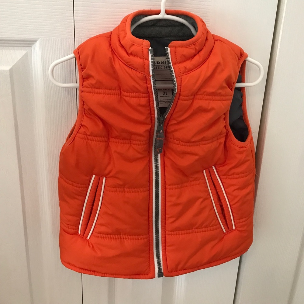 Carters- EUC, 2T orange puffy vest