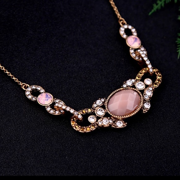 Patricia Vintage inspired necklace - Picture 2 of 5