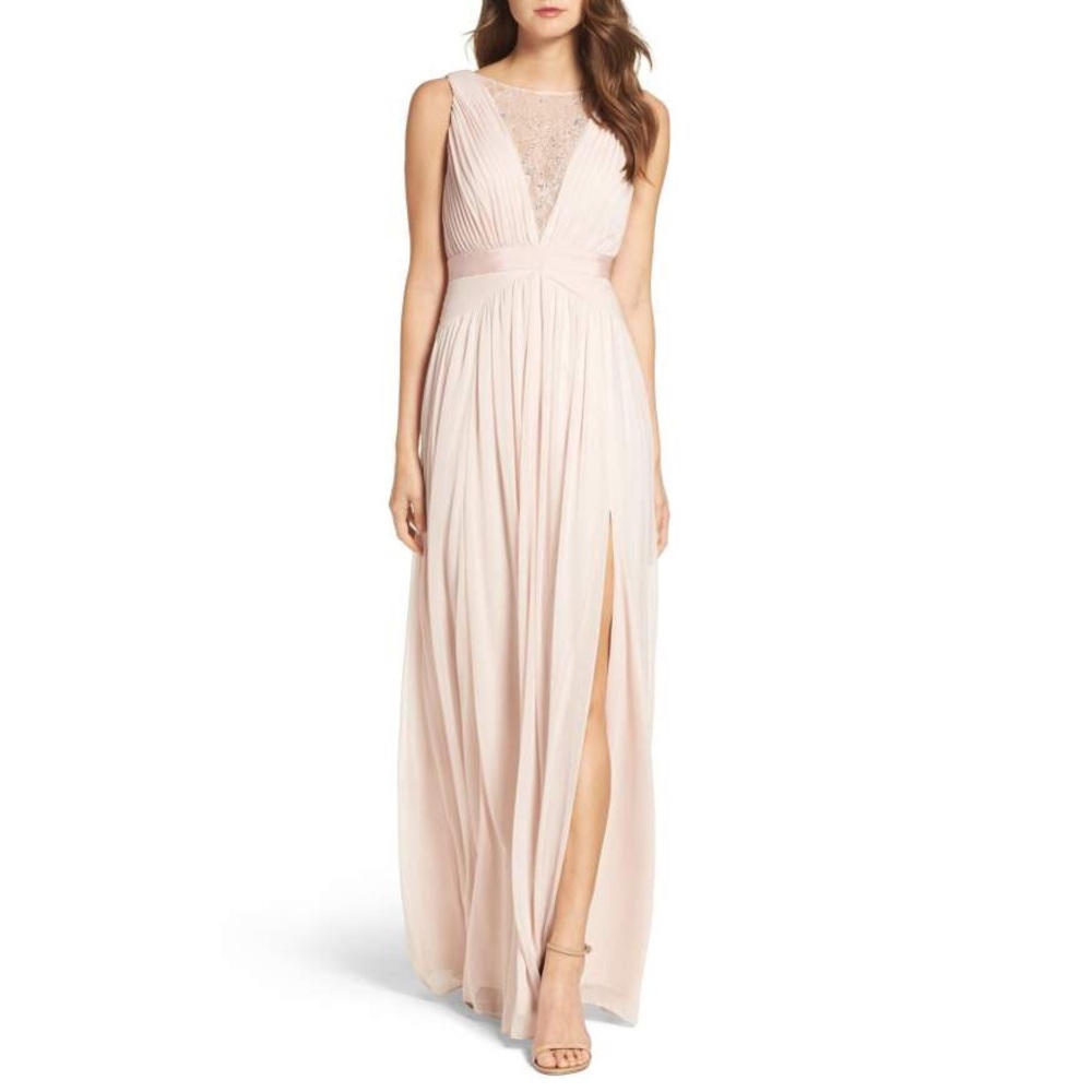 Adrianna Patel || Lace and Tulle Dress