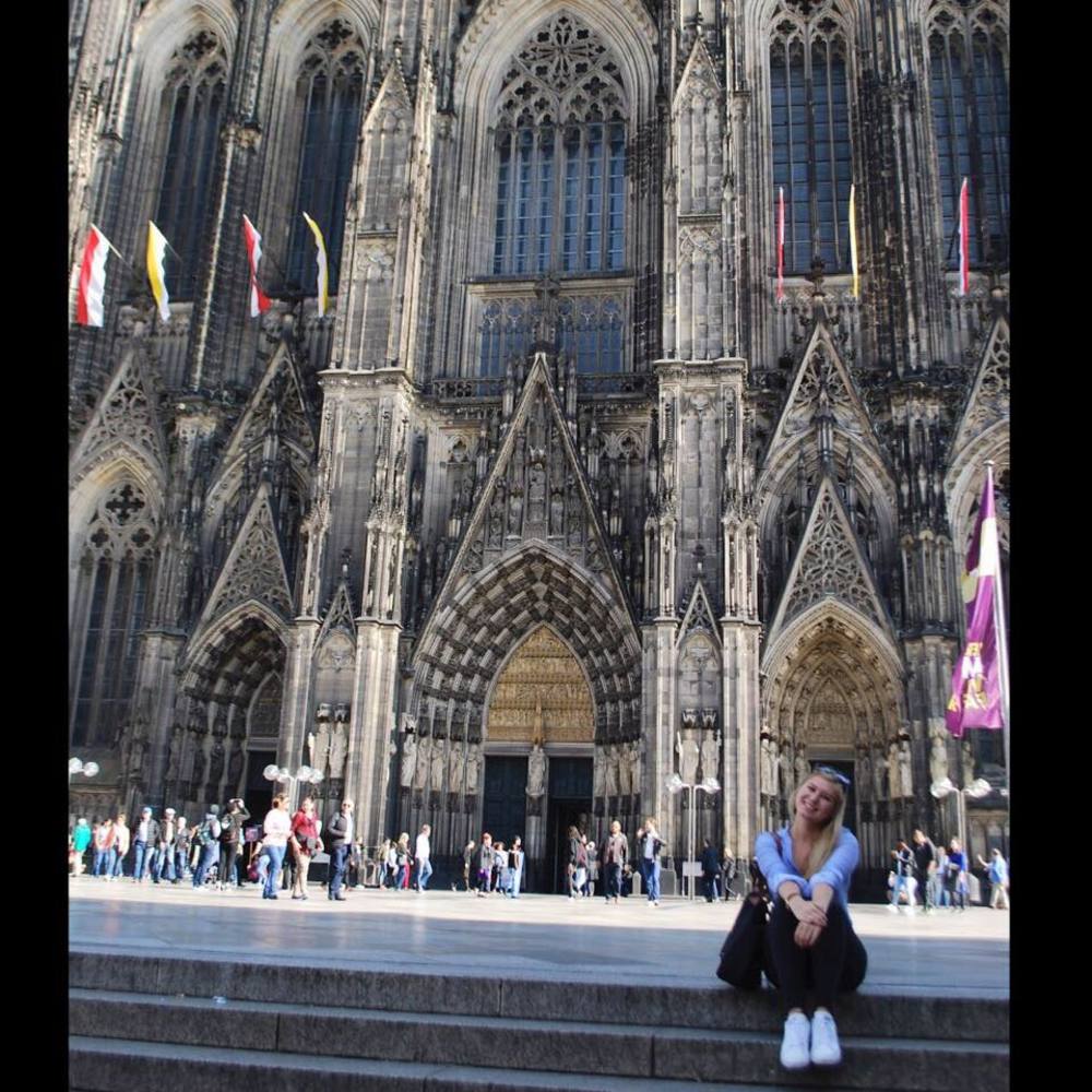 Meet your Posher, Madalyn