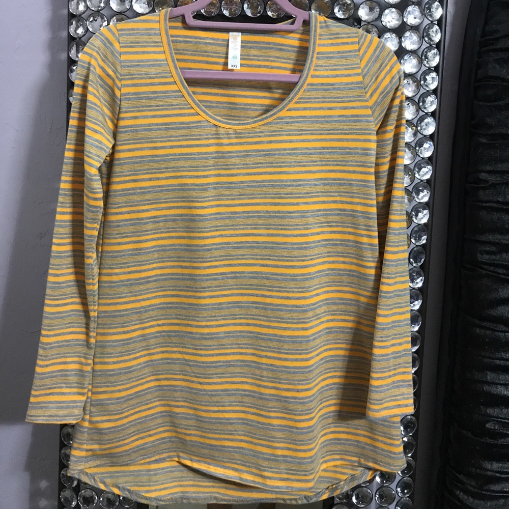 LulaRoe Stripped Lynnae! XXS