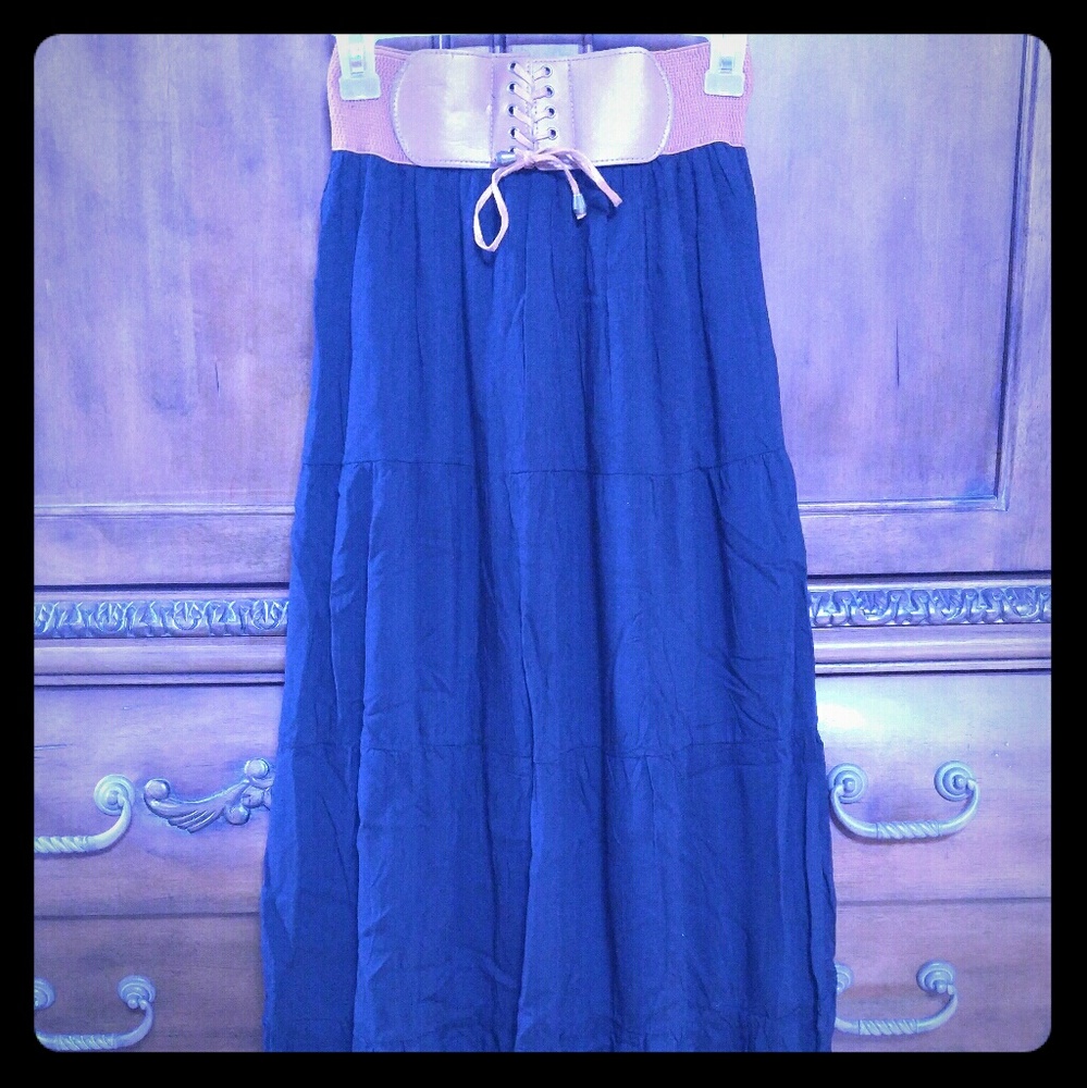Long float black skirt.