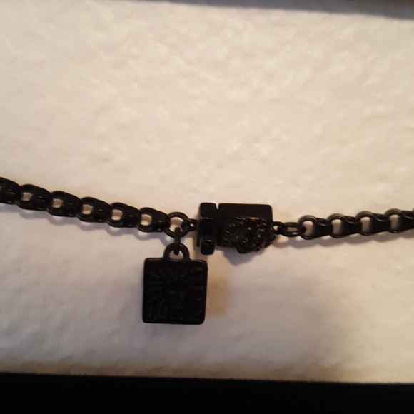 Necklace - Picture 2 of 3