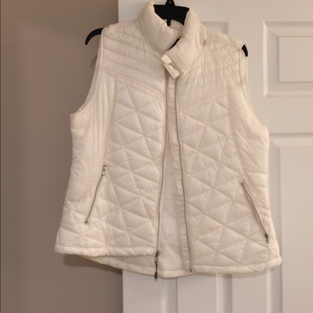 White puffer vest