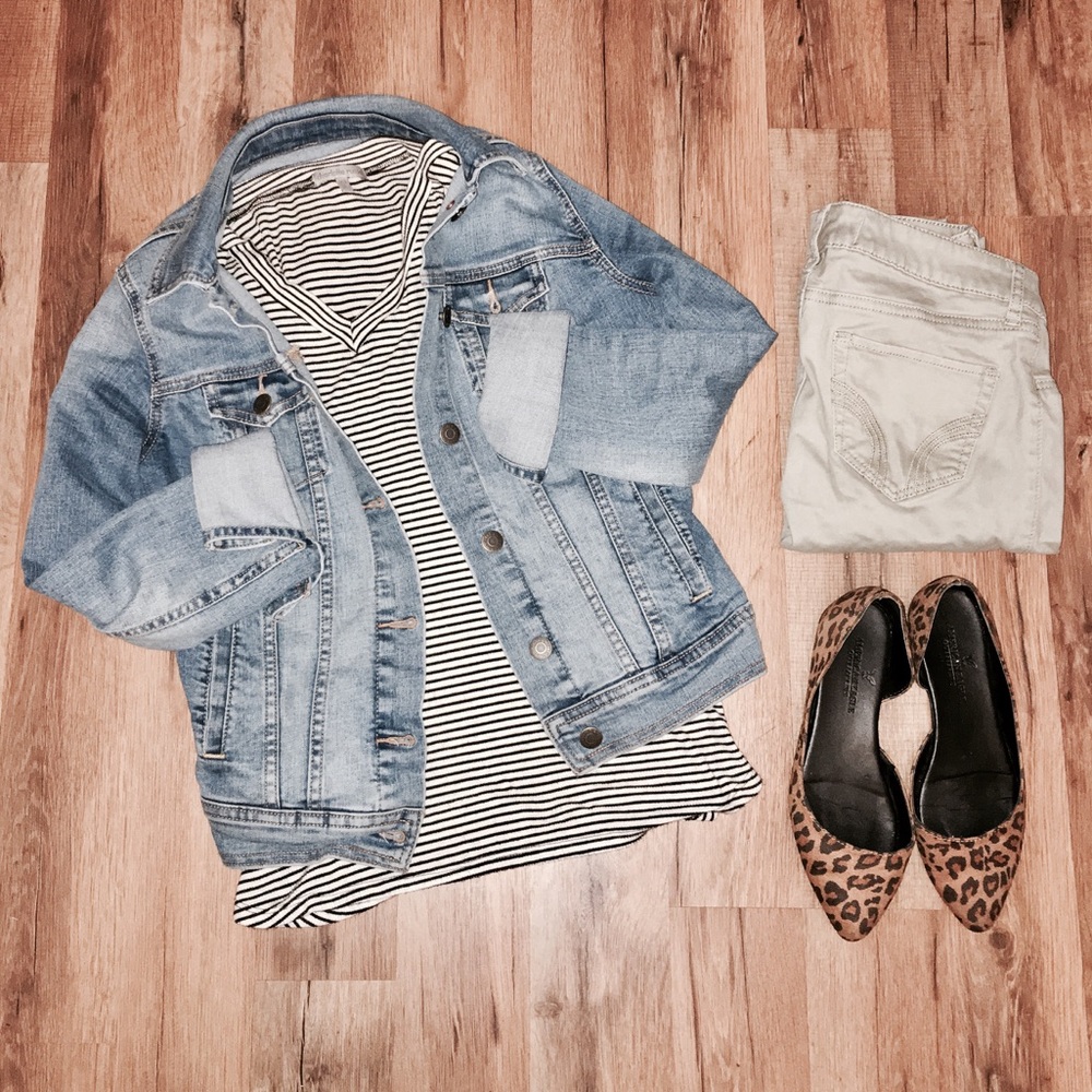 V neck striped t shirt xs