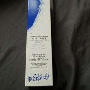 Estee Lauder pore vanishing moisturizer primer
