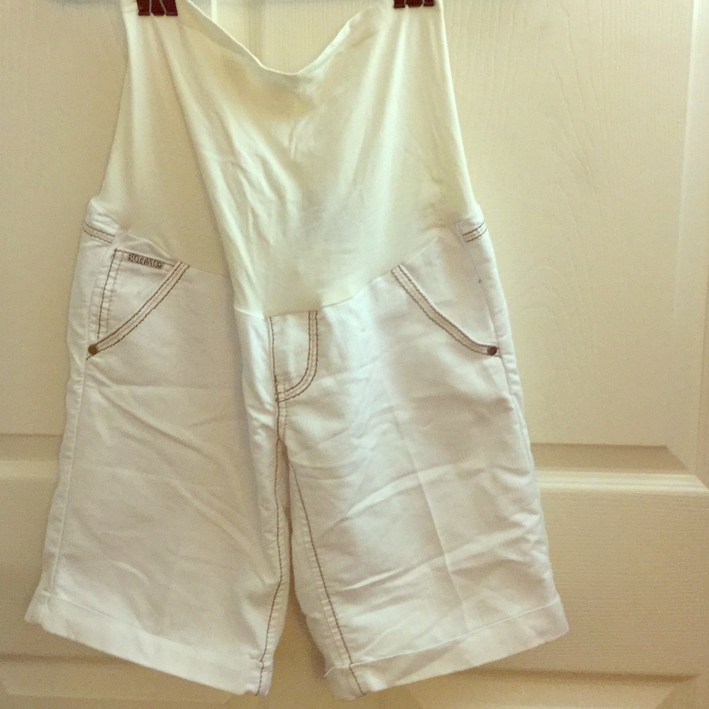 Buffalo brand white maternity shorts