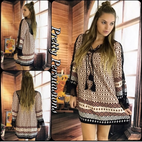 Pretty Persuasions Dresses & Skirts - Bell Sleeve  & Lace Border Print Dress