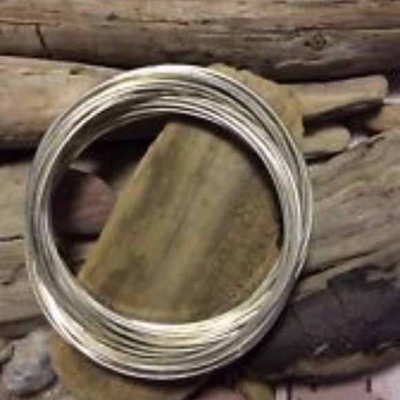 21 Bangle Salute (Silpada .925) - Picture 3 of 4