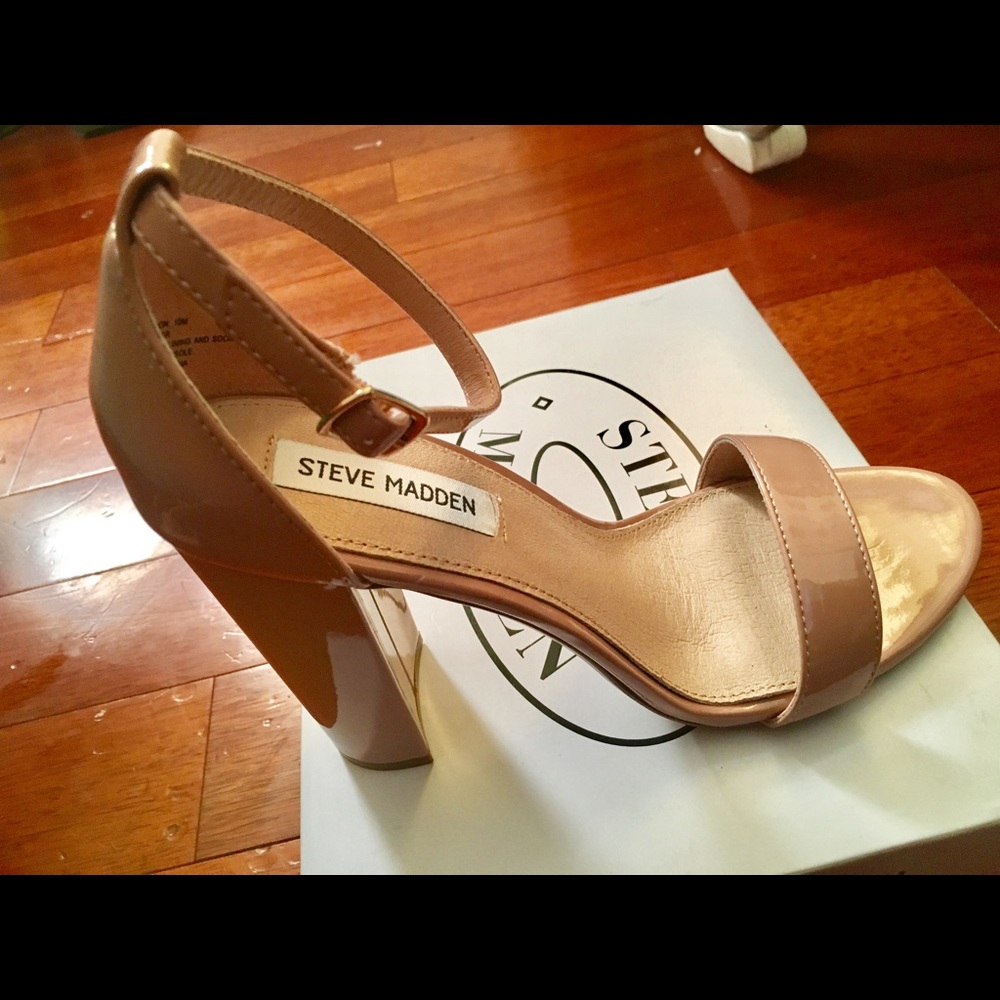 Steve Madden Carrson Sandal