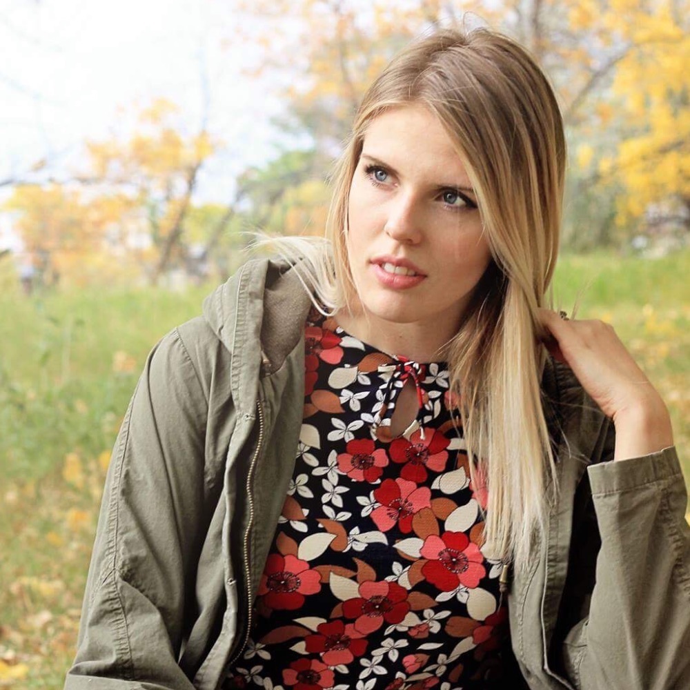 Meet your Posher, Kayla