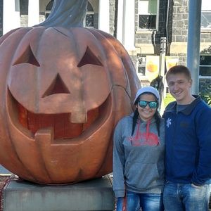 Meet your Posher, Jordyn