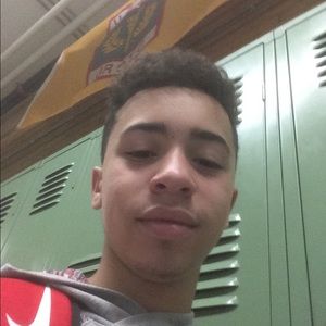 Meet your Posher, Justina