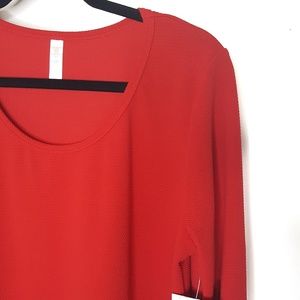 LuLaRoe Lynnae TOP