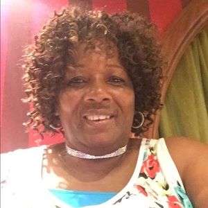 Meet your Posher, Janet