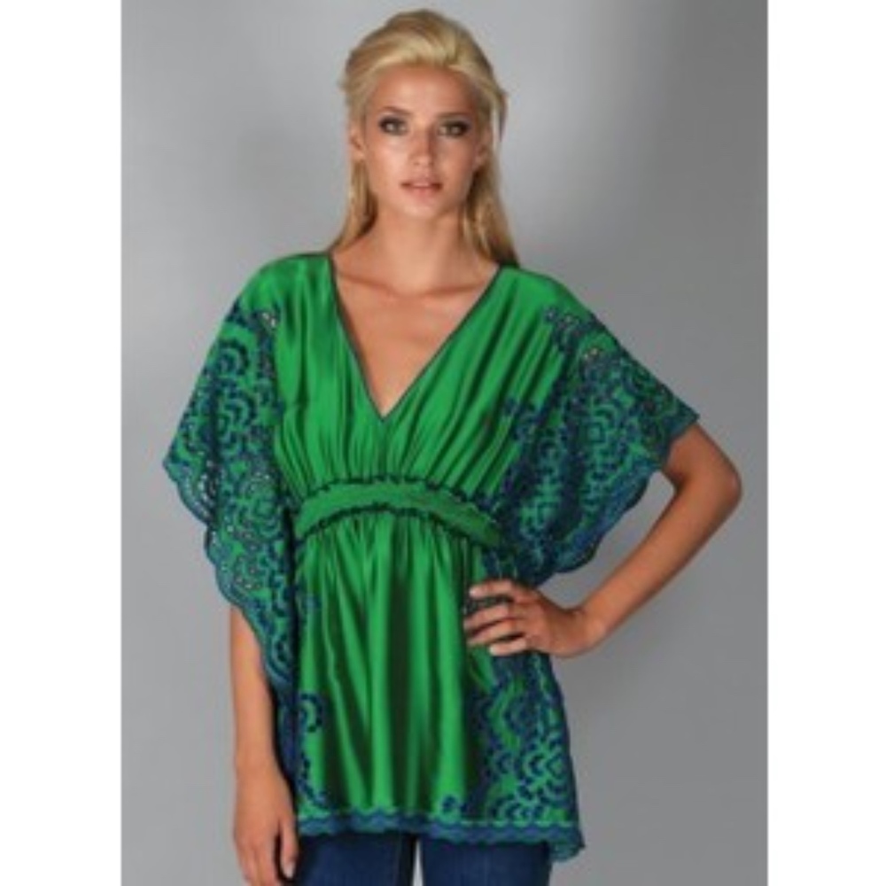 RARE Hale Bob Lounge Emerald Silk Batwing Top