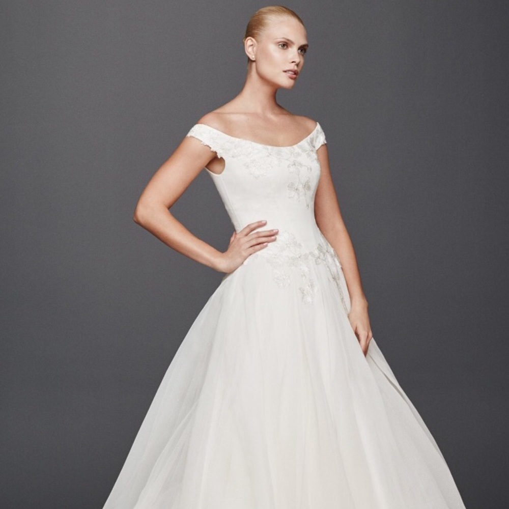 Truly Zac Posen wedding dress.