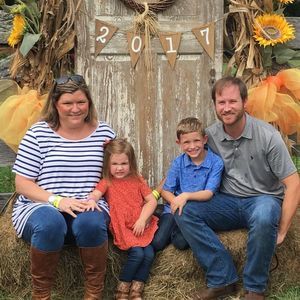 Meet your Posher, Elizabeth