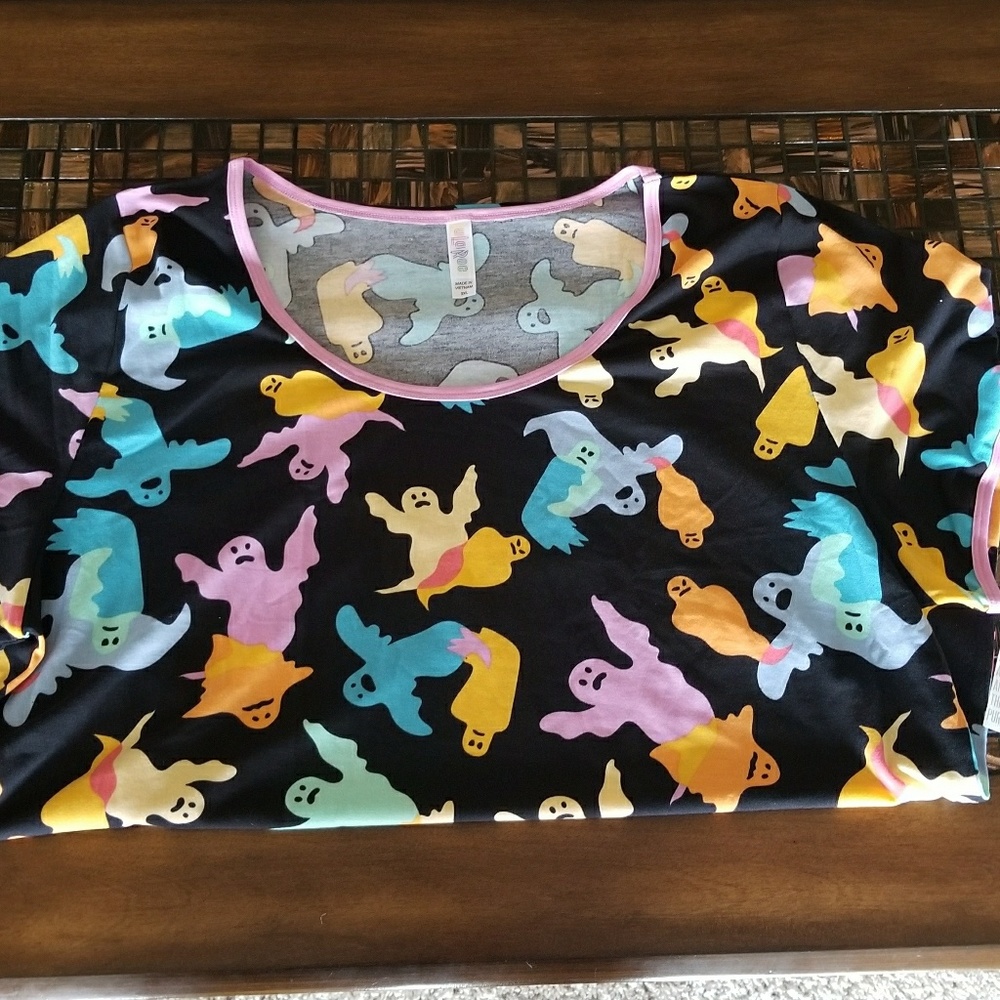 LuLaRoe Classic T