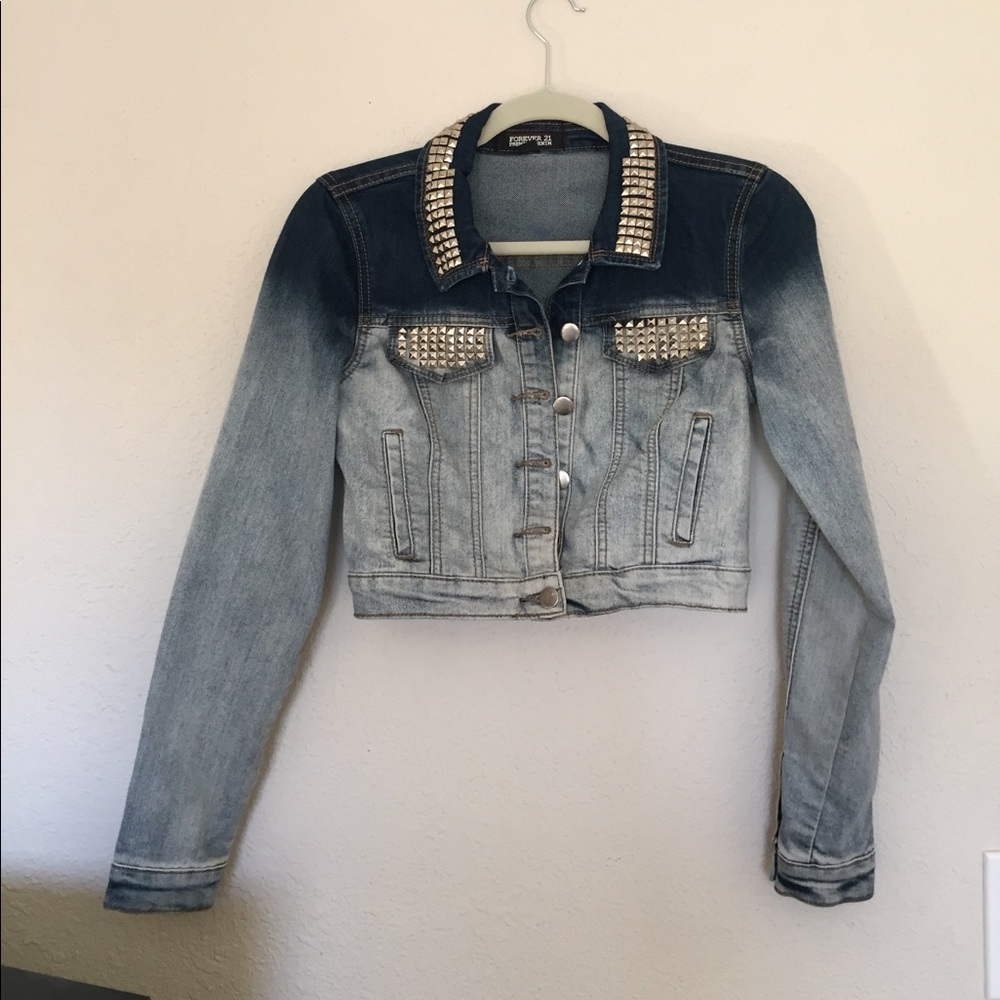 Cropped studded denim jacket