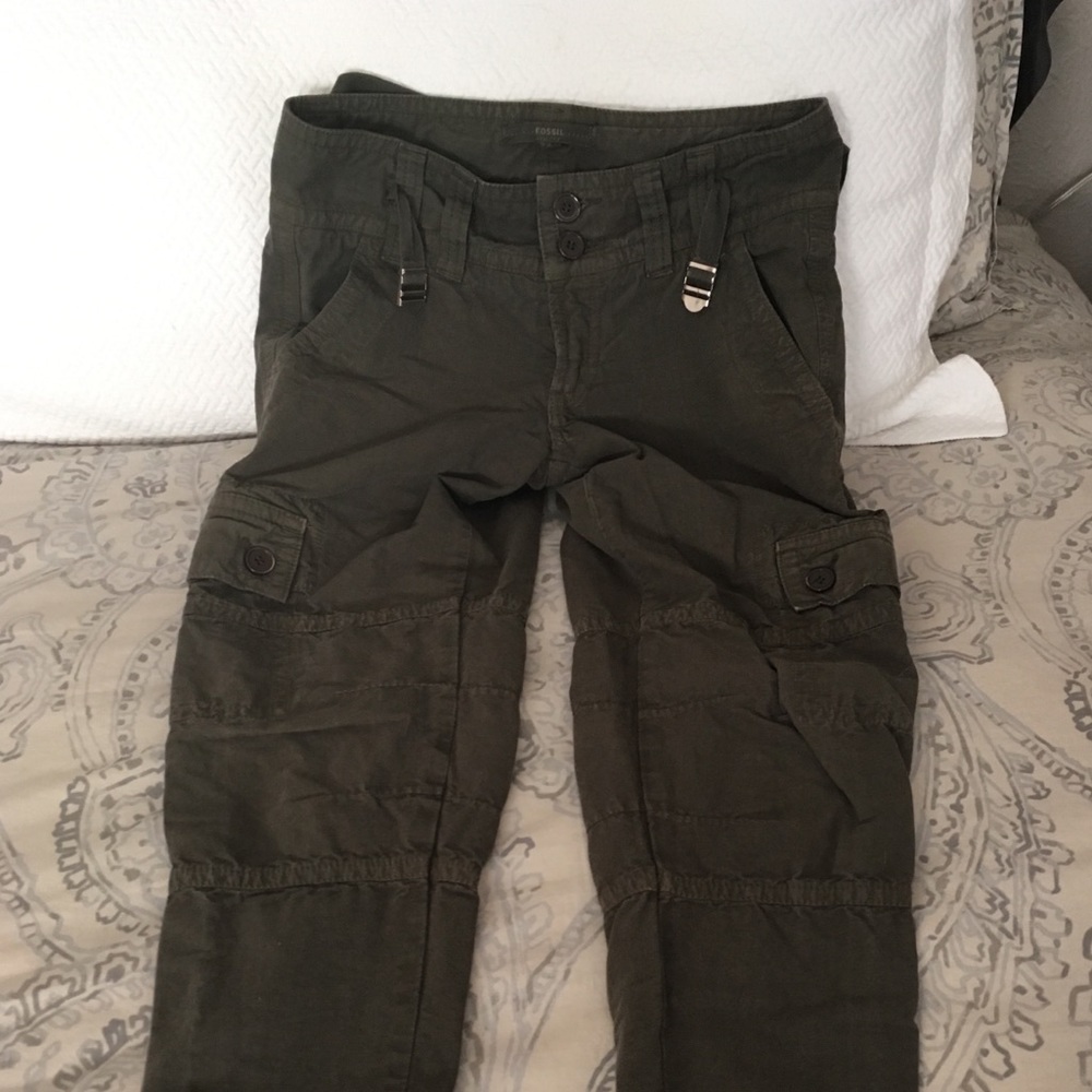 Skinny cargo pants