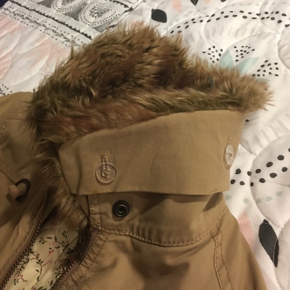 Guess Jacket - Picture 4 of 4