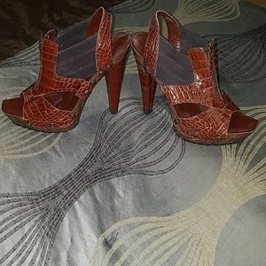 Jessica simpson heels