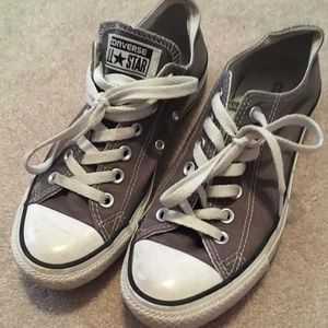 Low top Converse