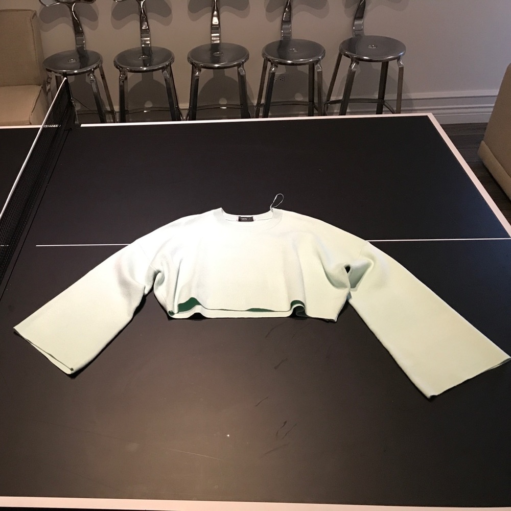 Zara knit crop sweater. Pistachio green. Sz M