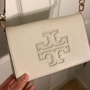 Tory Burch Wallet on chain