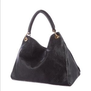 Louis Vuitton Artsy Barely Used large Bag