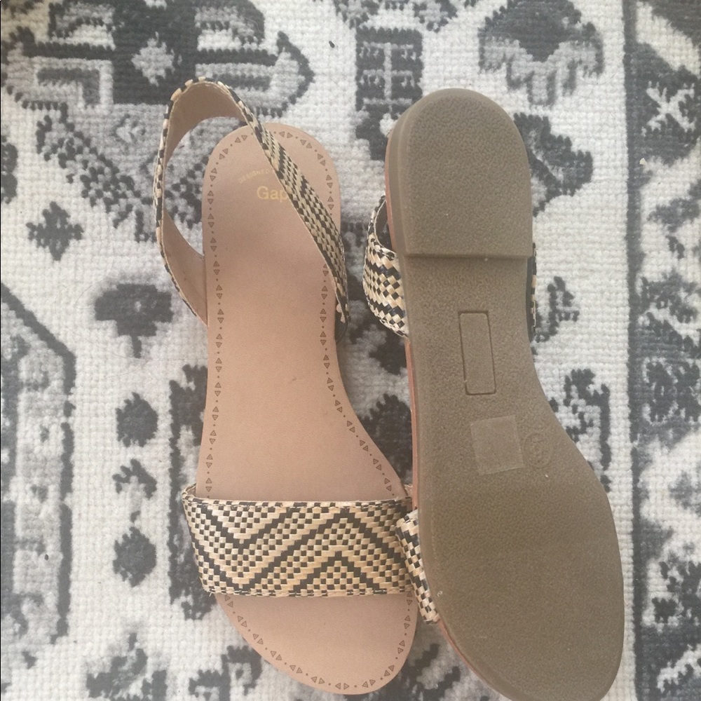 Gap Sandals