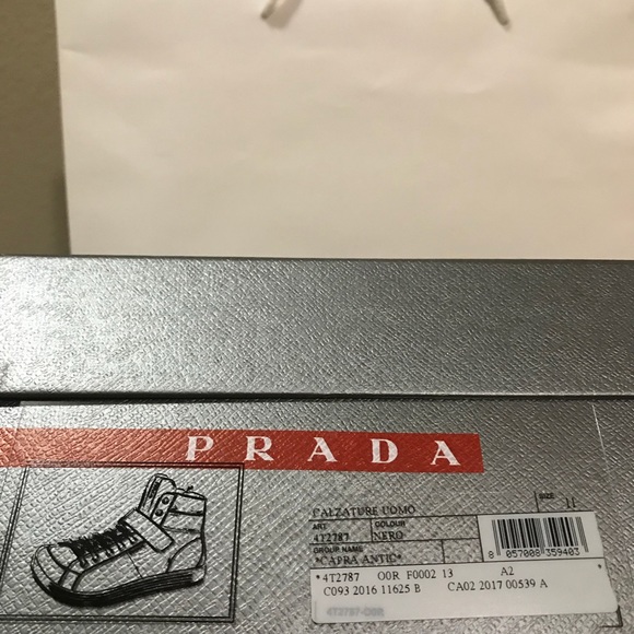 2017 Prada Mens High Top Sneaker Black - Picture 4 of 8
