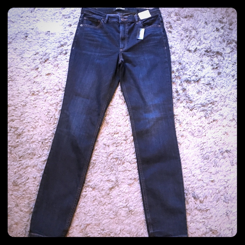 Express jeans. Brand new. 10r.