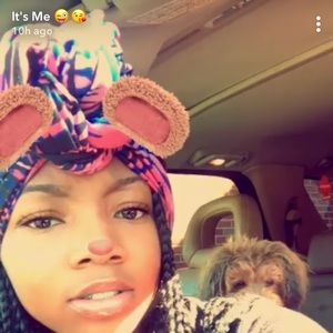 Meet your Posher, Cara