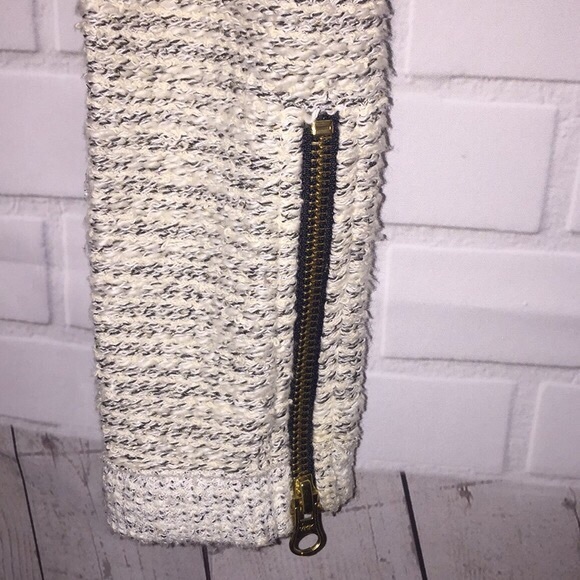 Lucky Bliss cardigan - Picture 2 of 3