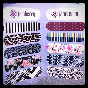 ✨🖤✨Jamberry sample sheets✨🖤✨