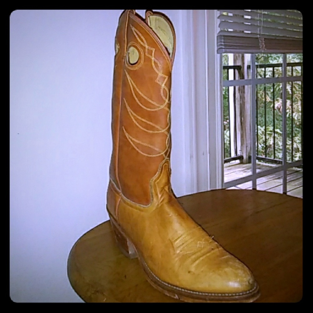 Cowboys boots