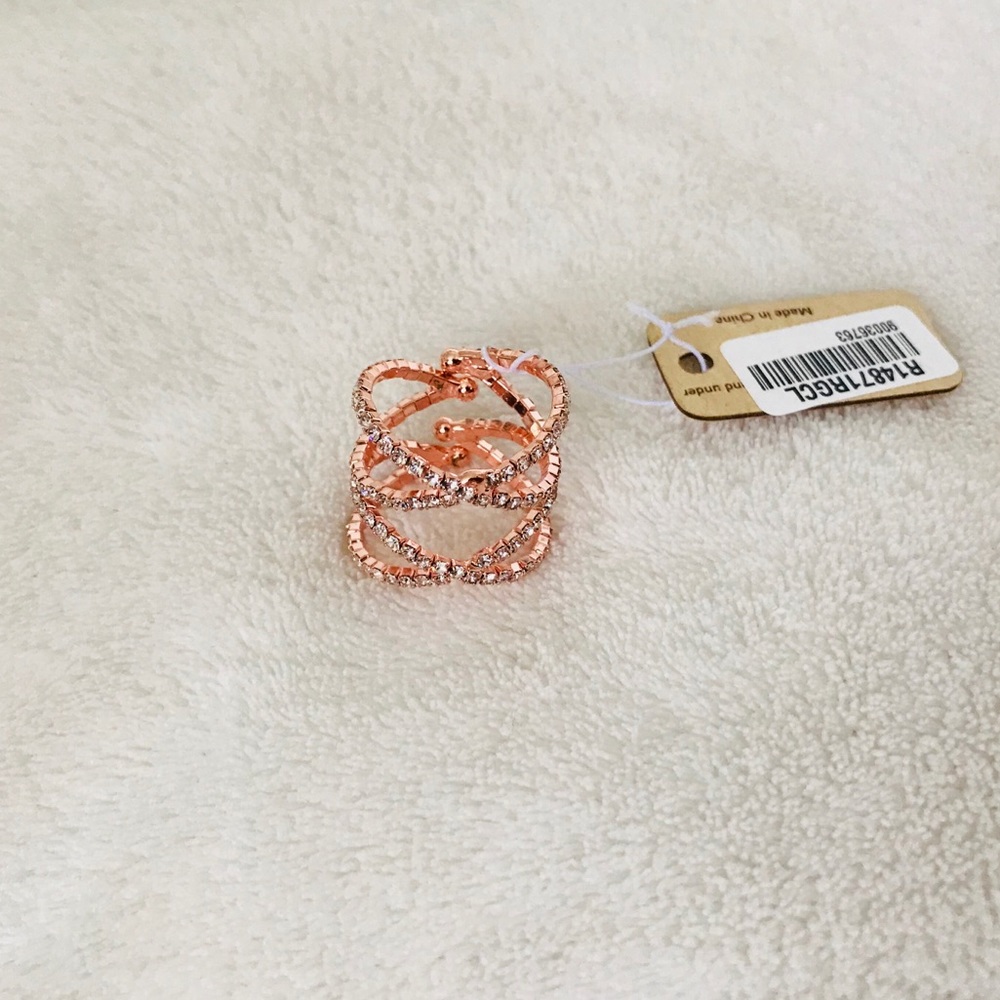 Adjustable ring in rose gold w/ rhinestones - Picture 6 of 8