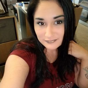 Meet your Posher, Cassandra