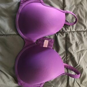36 DDD Cacique bra, great condition