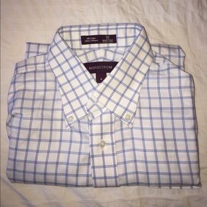 Nordstrom Wrinkle Free White Blue Check Shirt 16