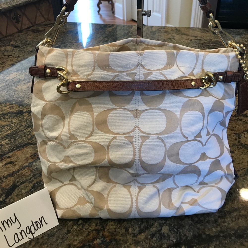 ⚡️BLACK FRIDAY SALE Tan Coach Hobo!