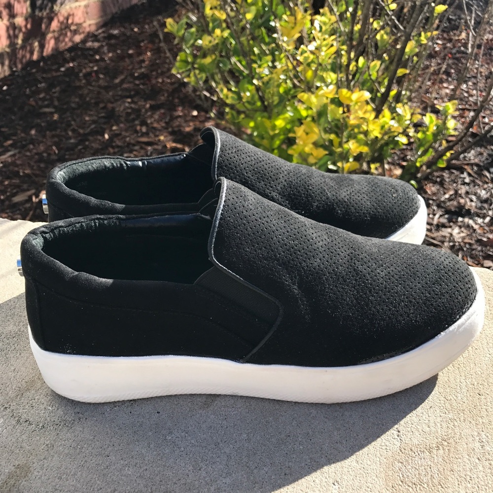 Steve Madden Gills Platform Sneakers