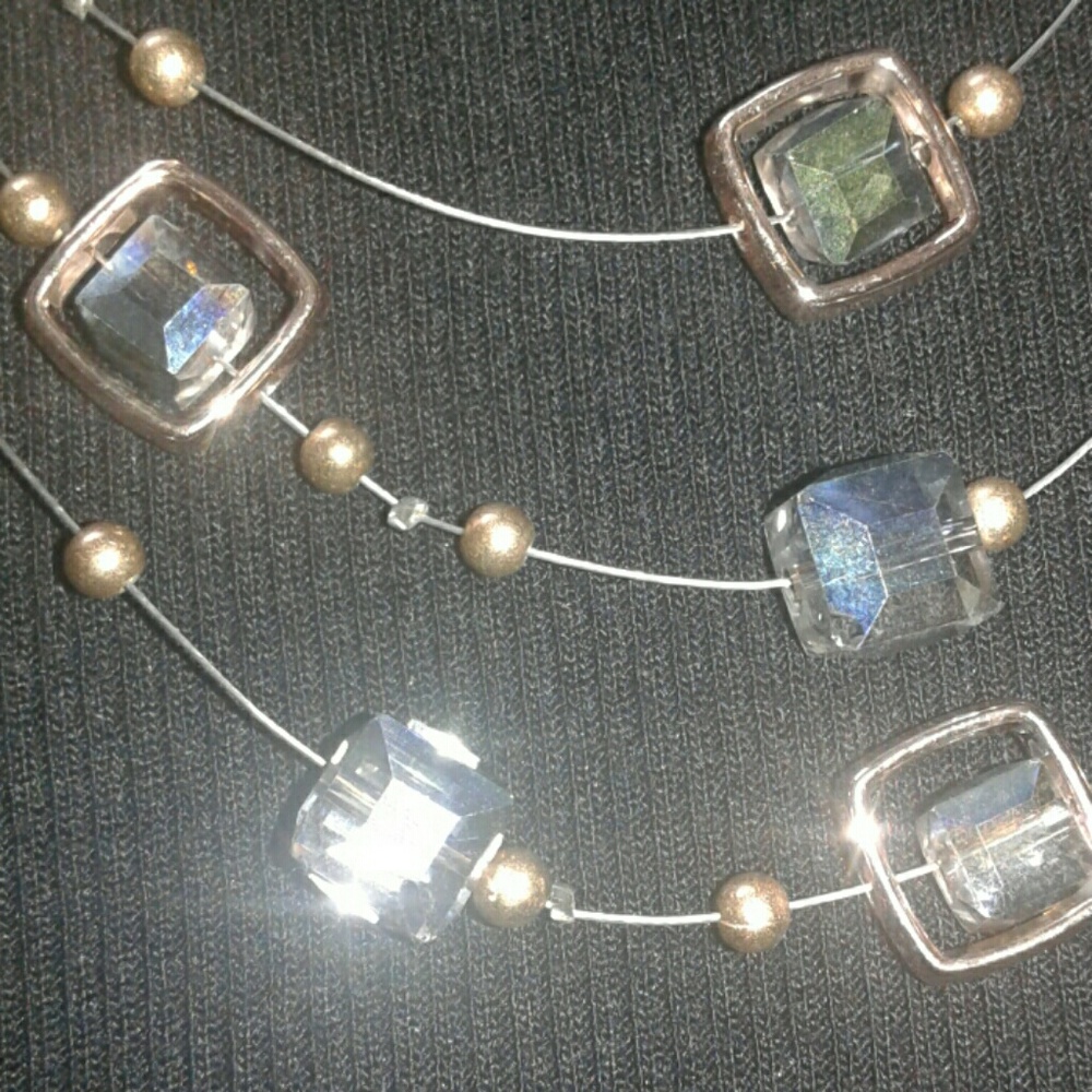 Jewelry - Picture 6 of 6