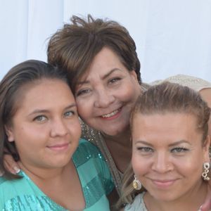 Meet your Posher, Haydee