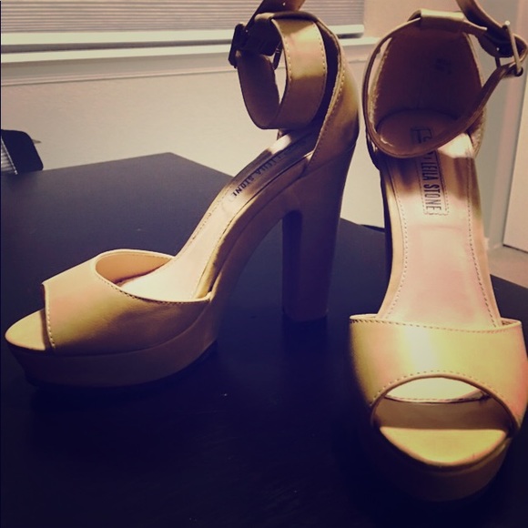 Brand new nude and dark brown heels - Picture 1 of 8