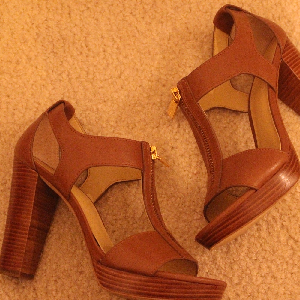 Micahel Kors Shoes