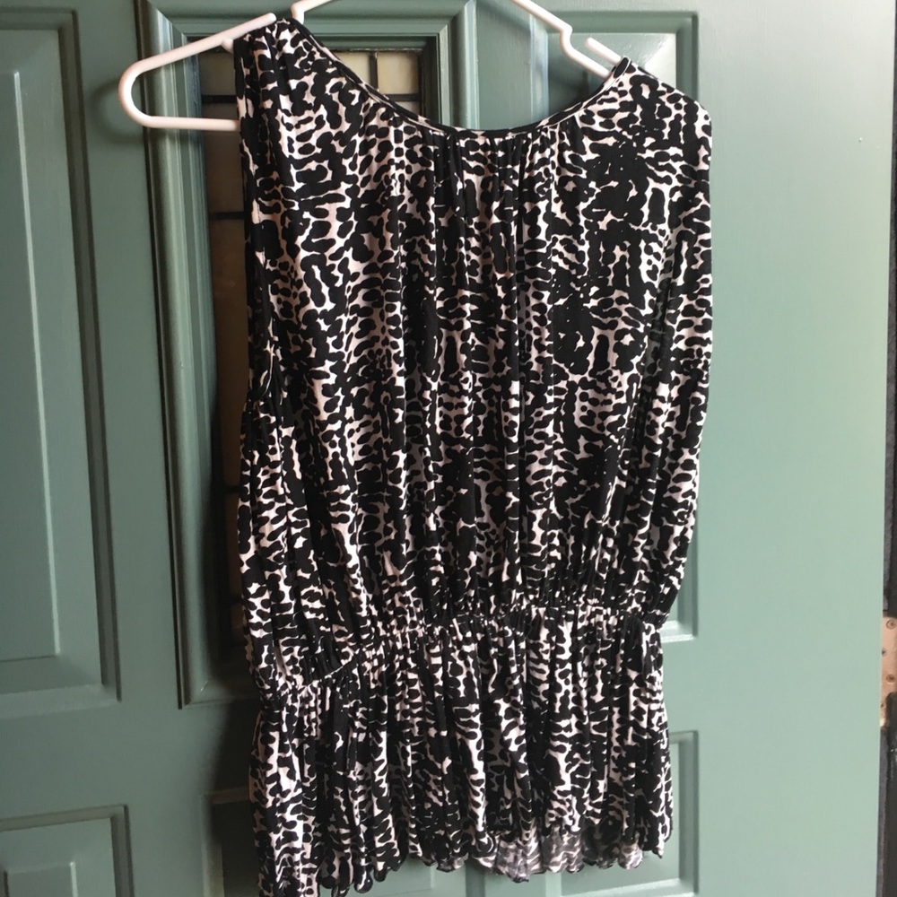 Banana Republic sleeveless top