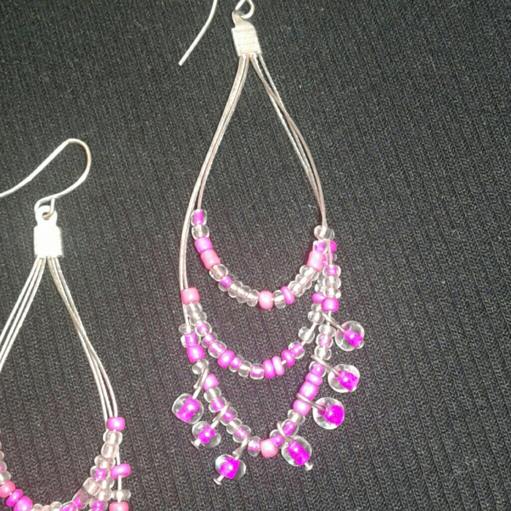 Jewelry - Picture 3 of 4